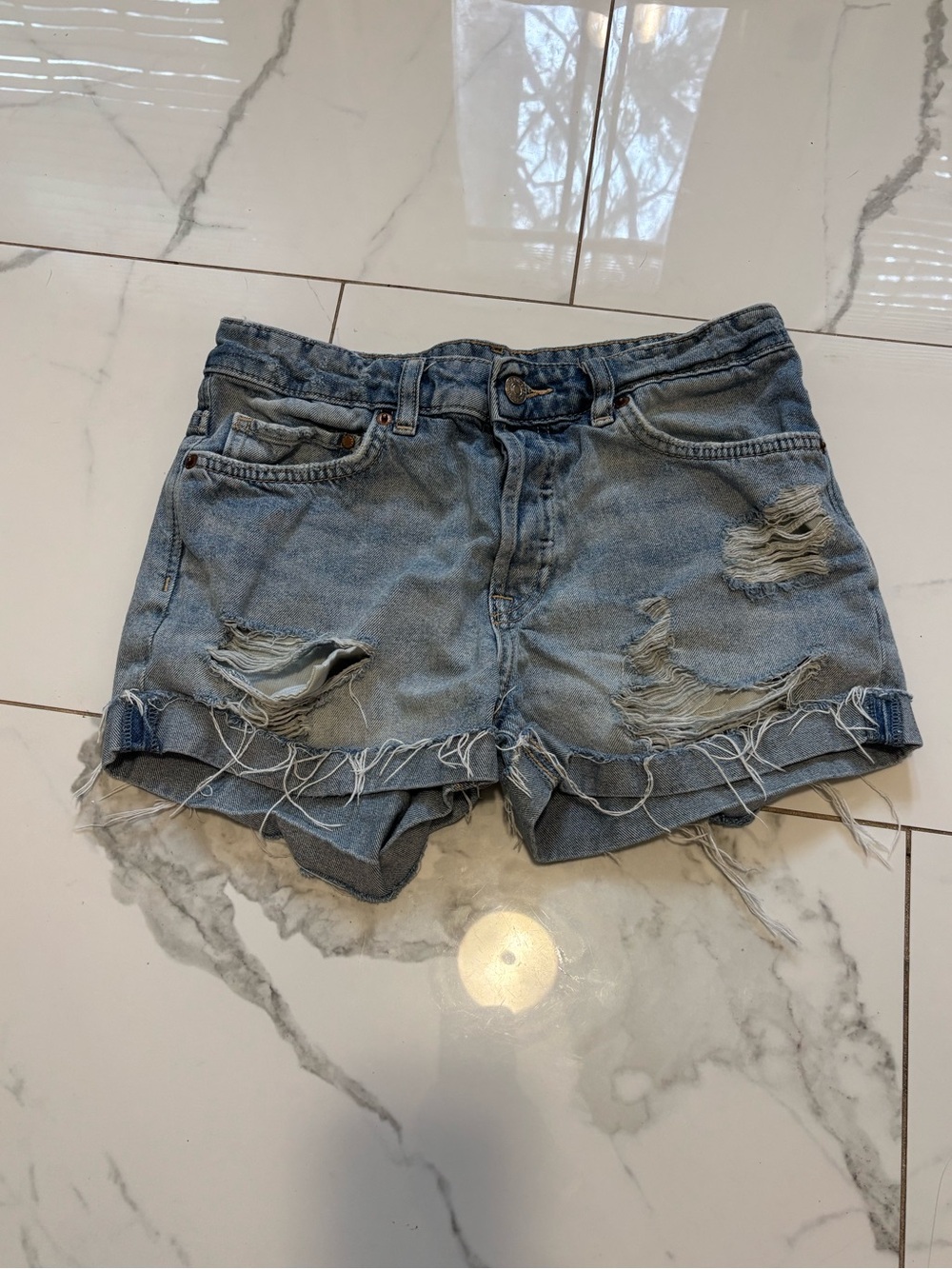 Distressed shorts
